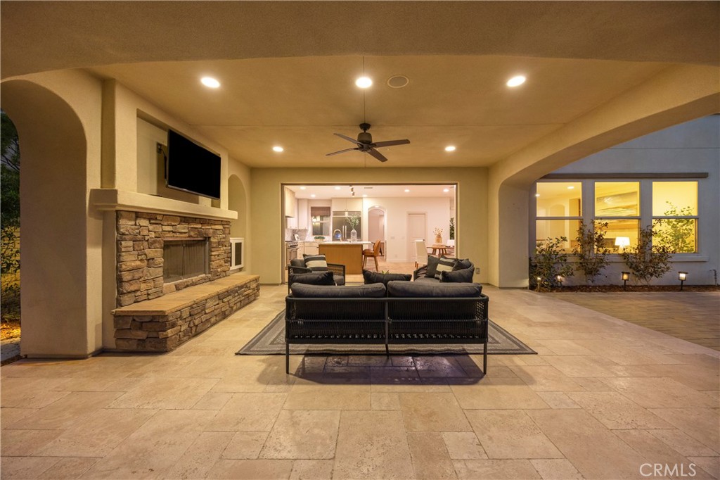 31900 Paseo Navarra Property Photo 52