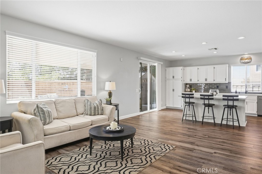 27751 Hollyoak Property Photo 11