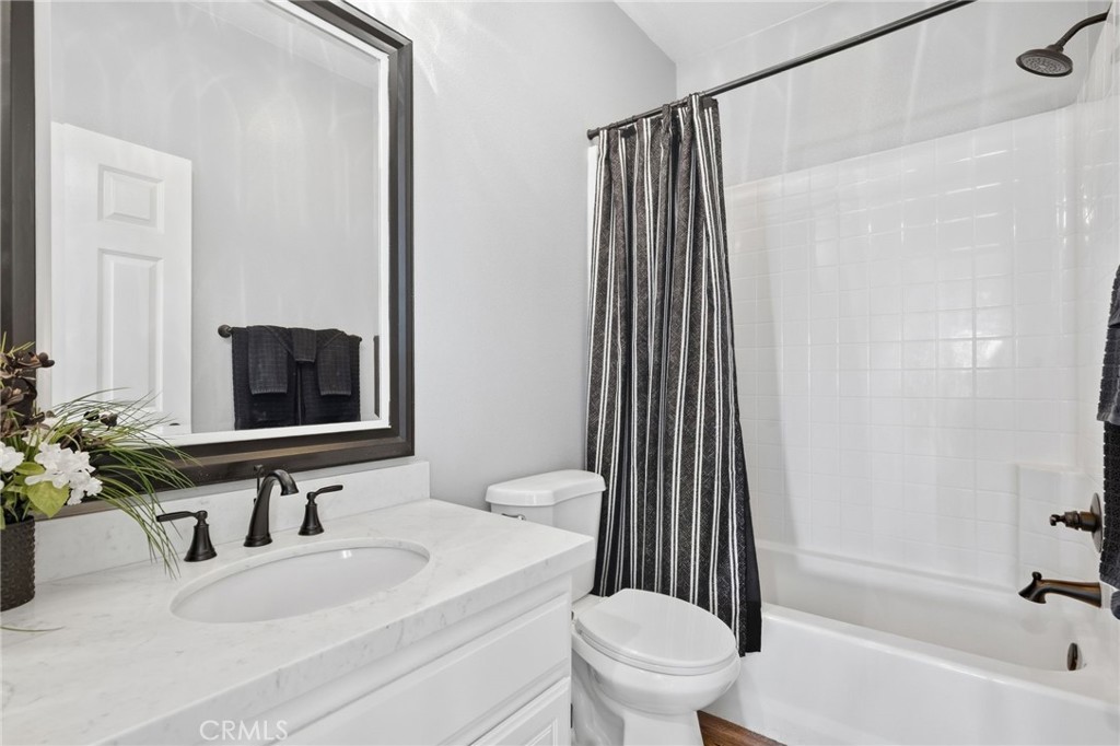 27751 Hollyoak Property Photo 13
