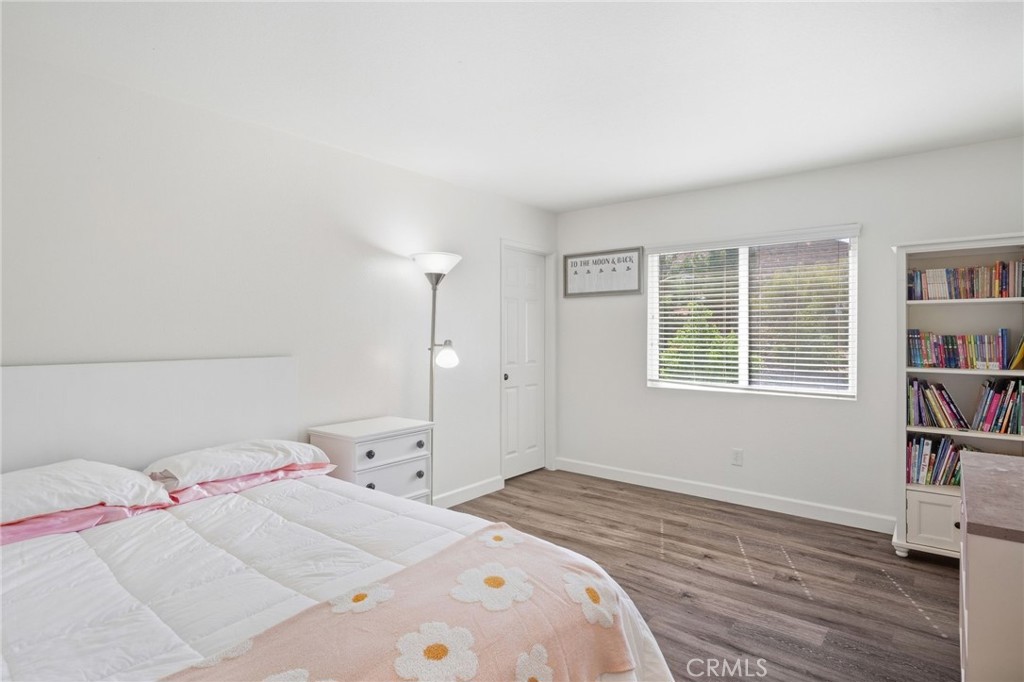 27751 Hollyoak Property Photo 17