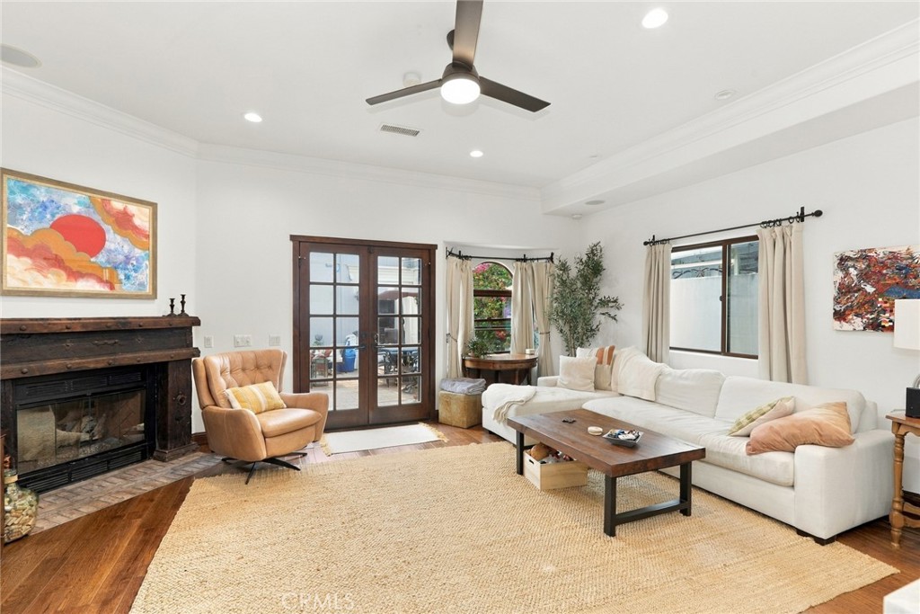 1115 California Street Property Photo 5