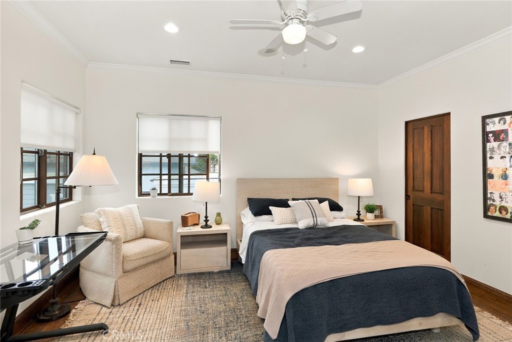 1115 California Street Property Photo 10