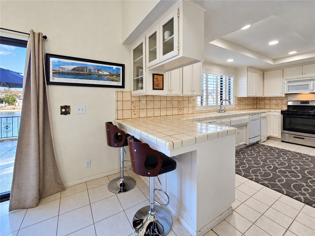 18370 Niagara Property Photo 11