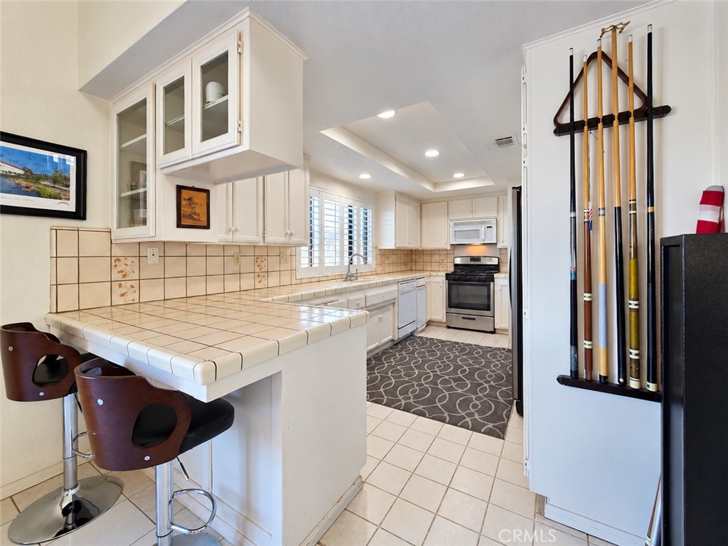 18370 Niagara Property Photo 12