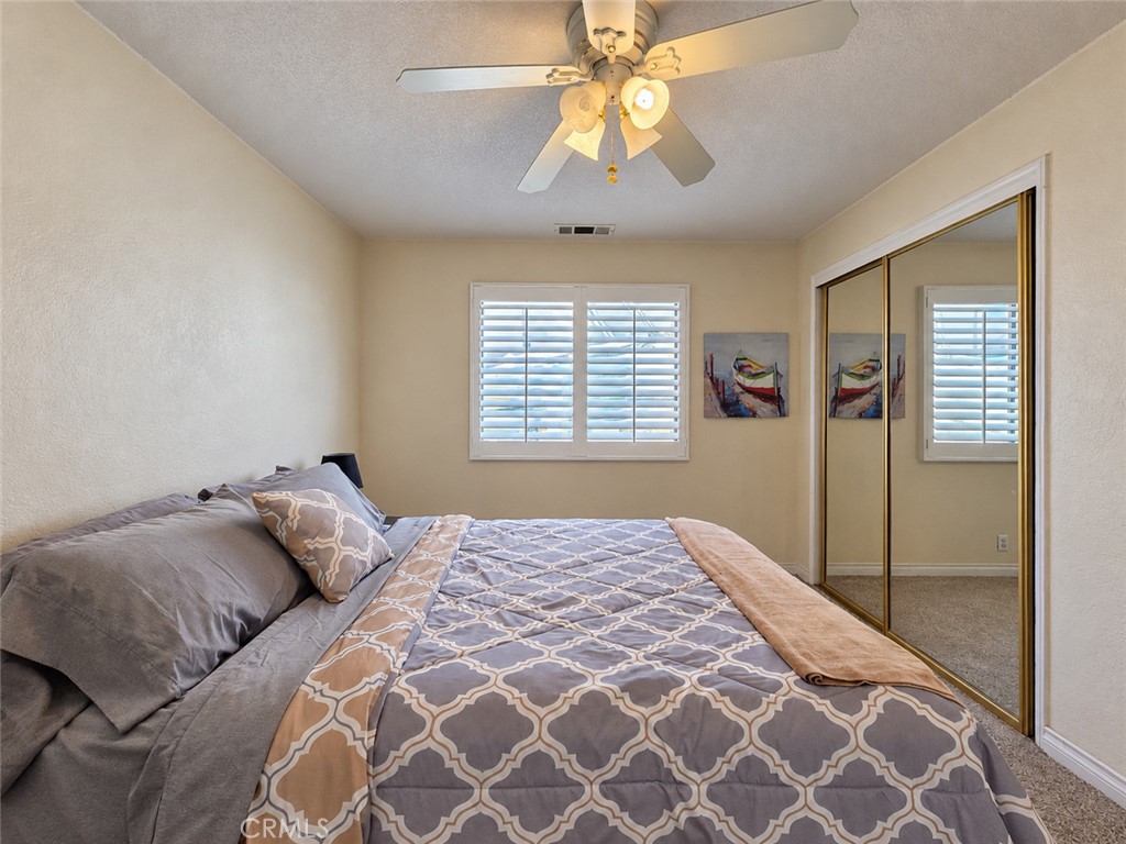 18370 Niagara Property Photo 26