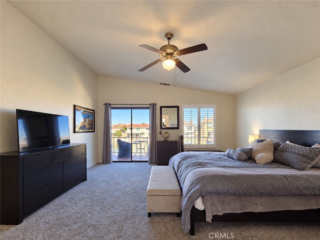 18370 Niagara Property Photo 39