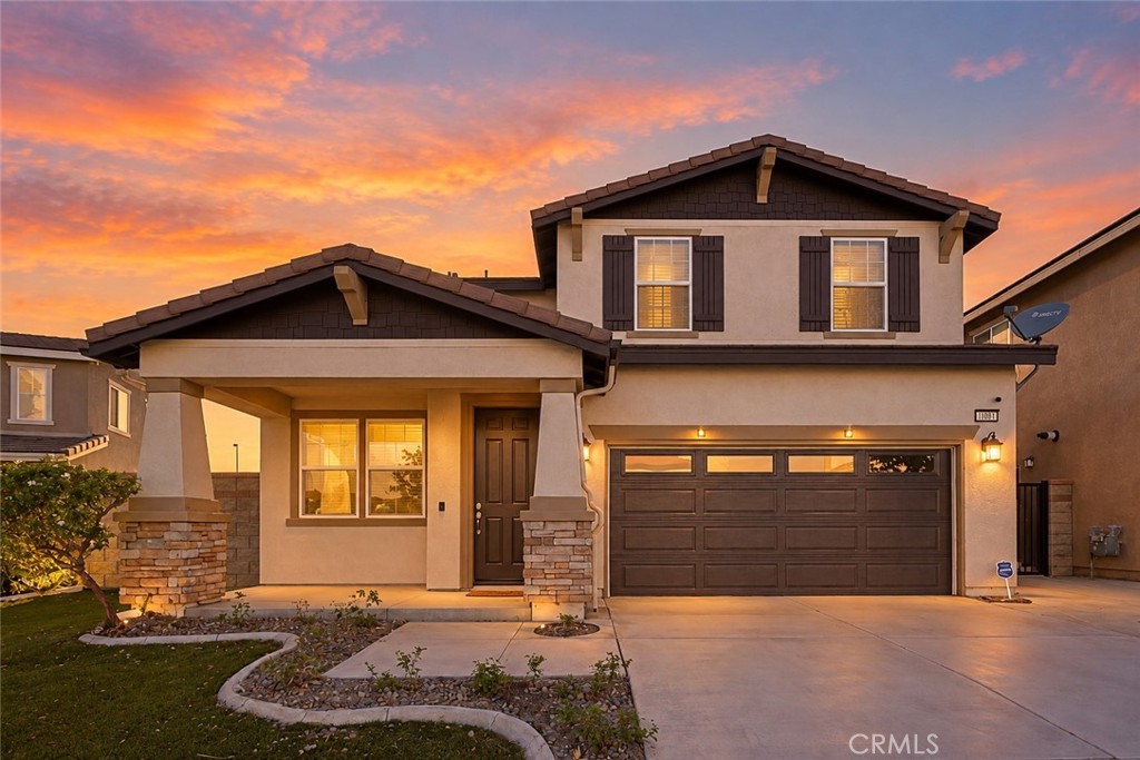 7087 Cove Way Property Photo 1