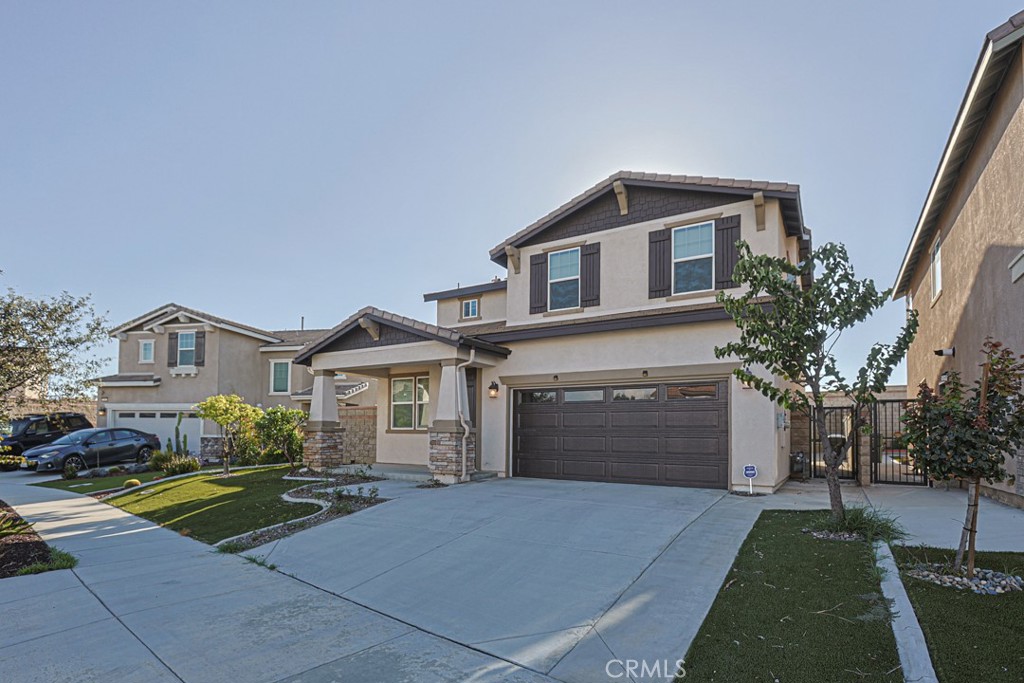 7087 Cove Way Property Photo 4