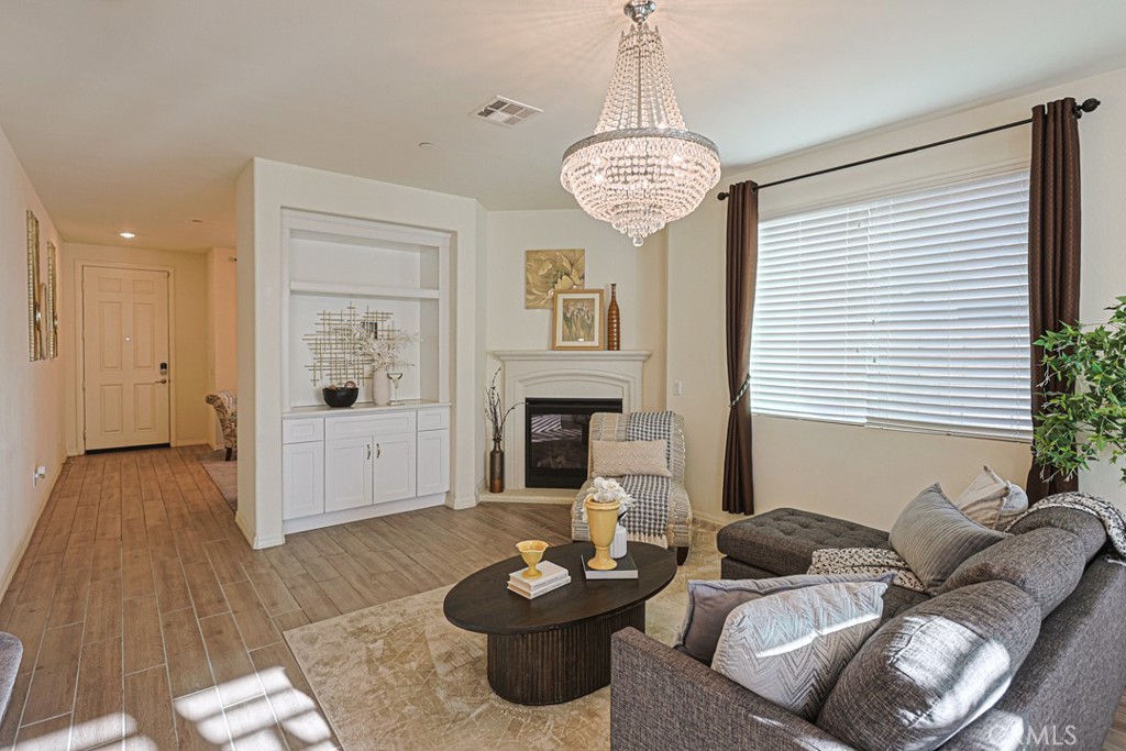 7087 Cove Way Property Photo 16