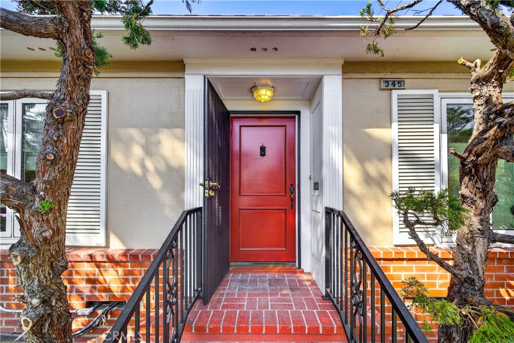 345 Park Avenue Property Photo 3