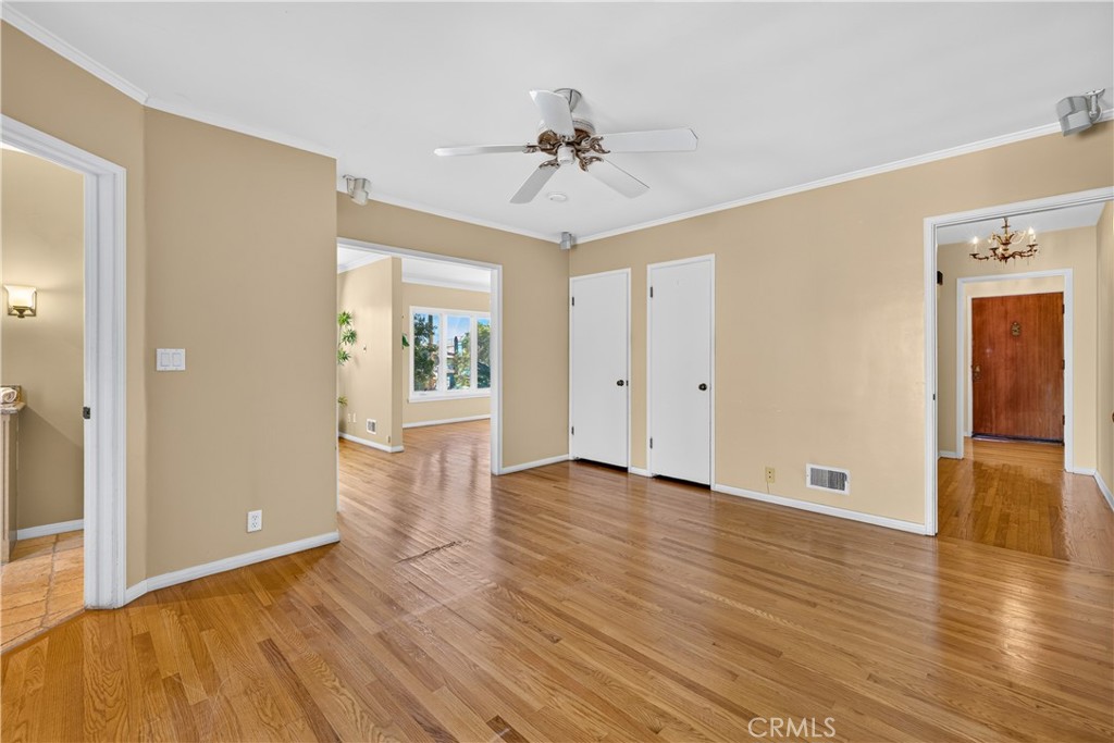 345 Park Avenue Property Photo 26