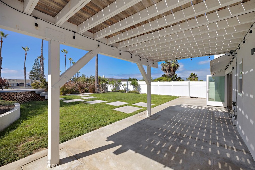 2609 Via Cascadita Property Photo 21
