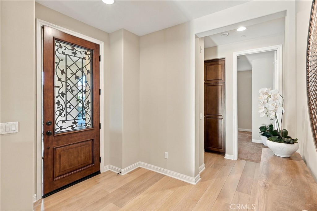 27591 Jaquita Property Photo 5