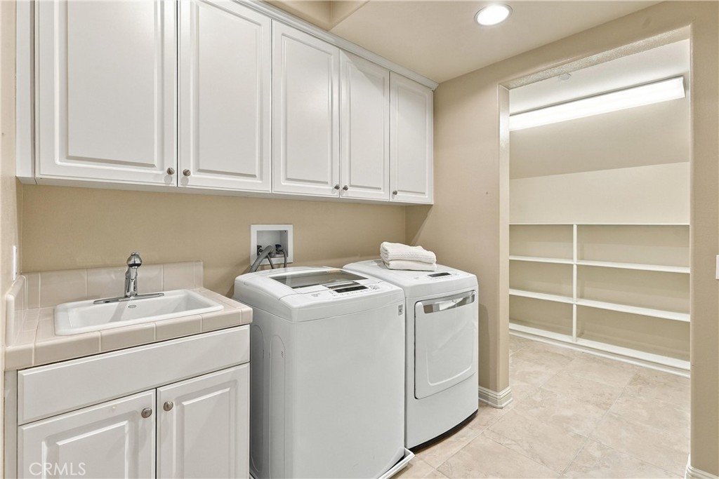 27591 Jaquita Property Photo 23