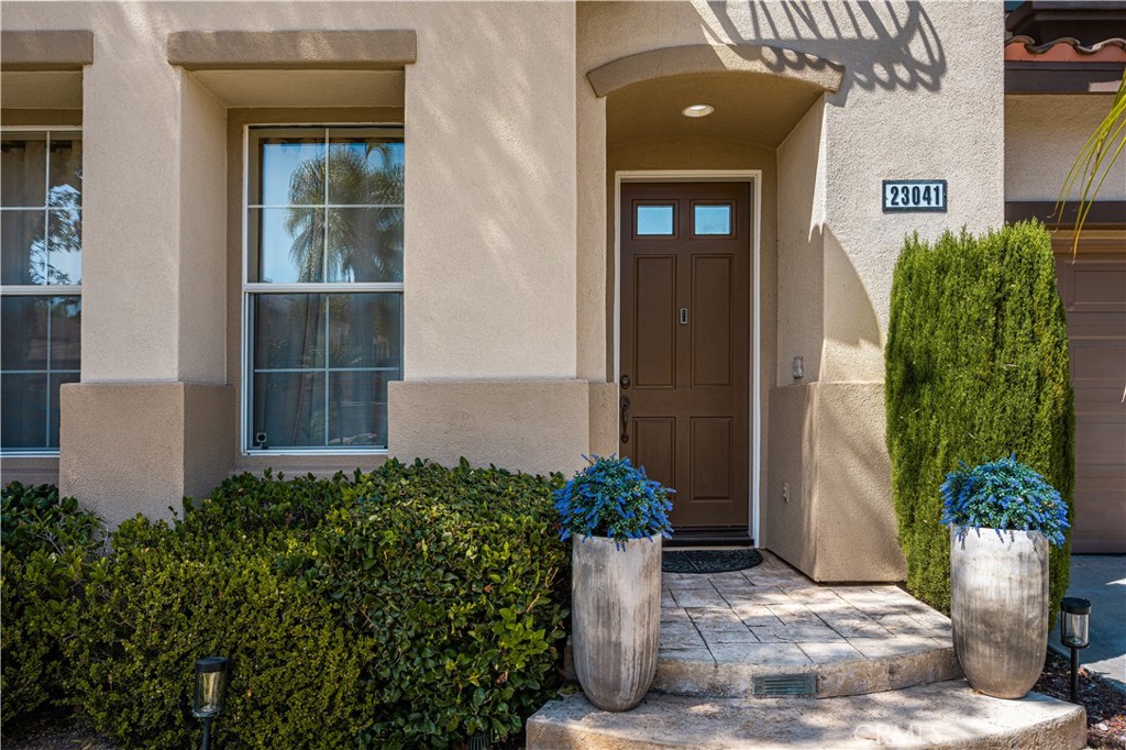 23041 Poplar Property Photo 4