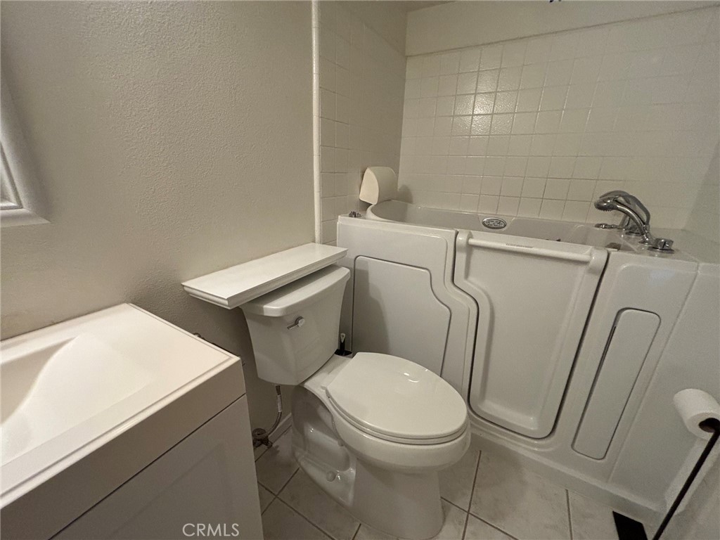12 Lago Norte Property Photo 9