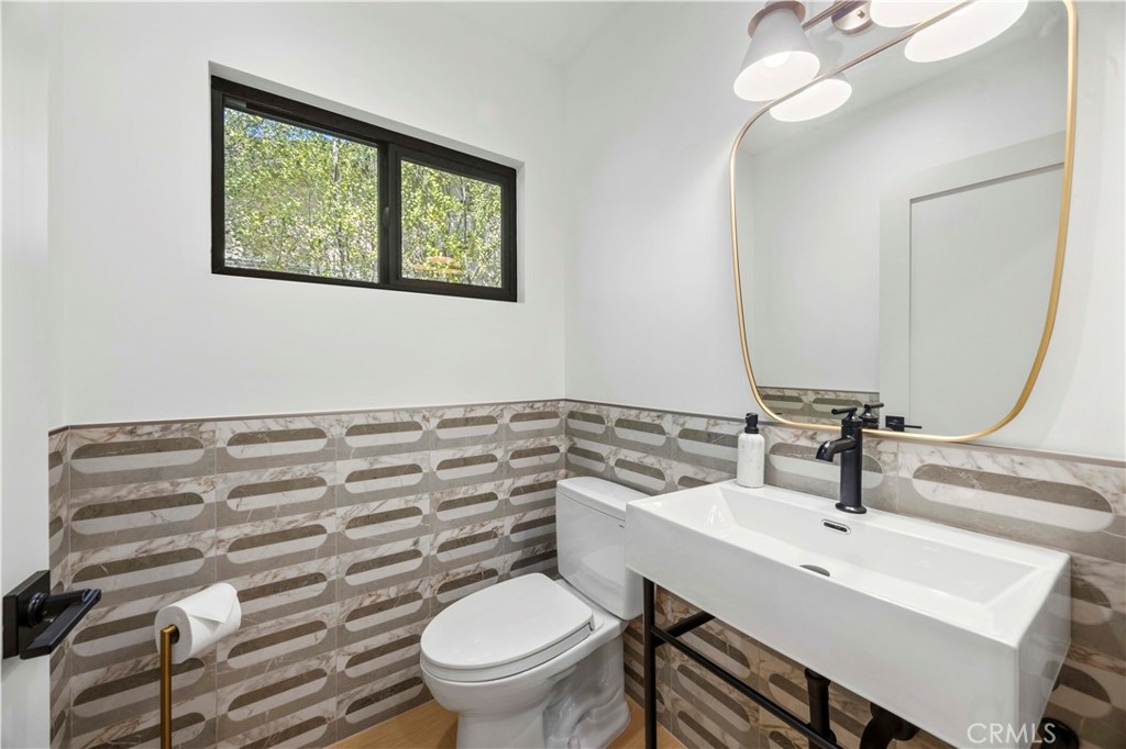 5747 Bevis Avenue Property Photo 13