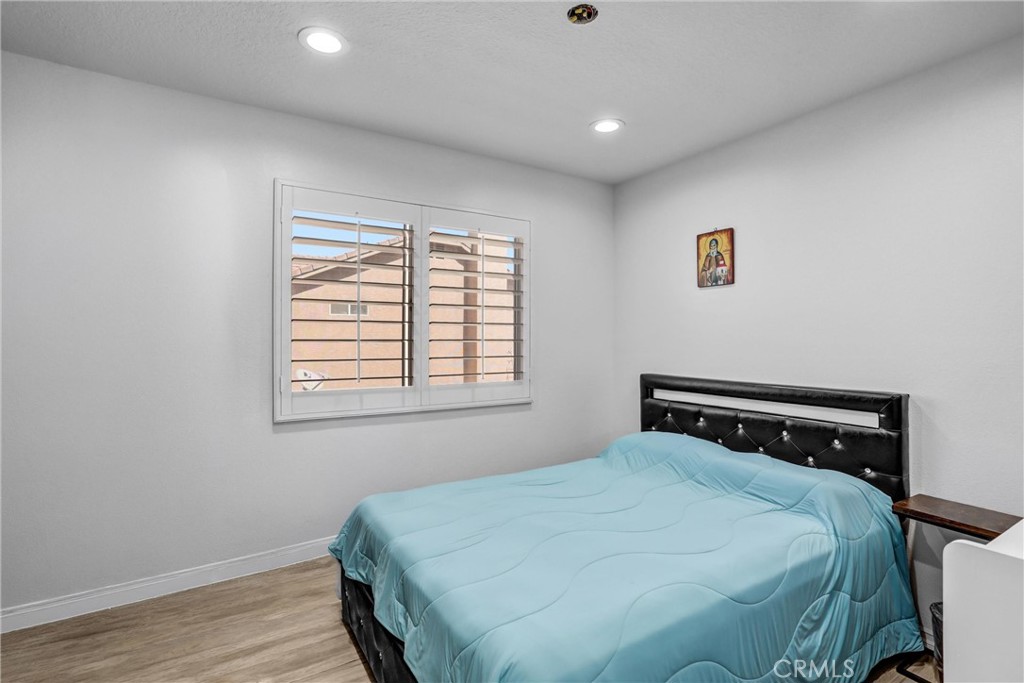 17102 Whispering Brook Property Photo 34