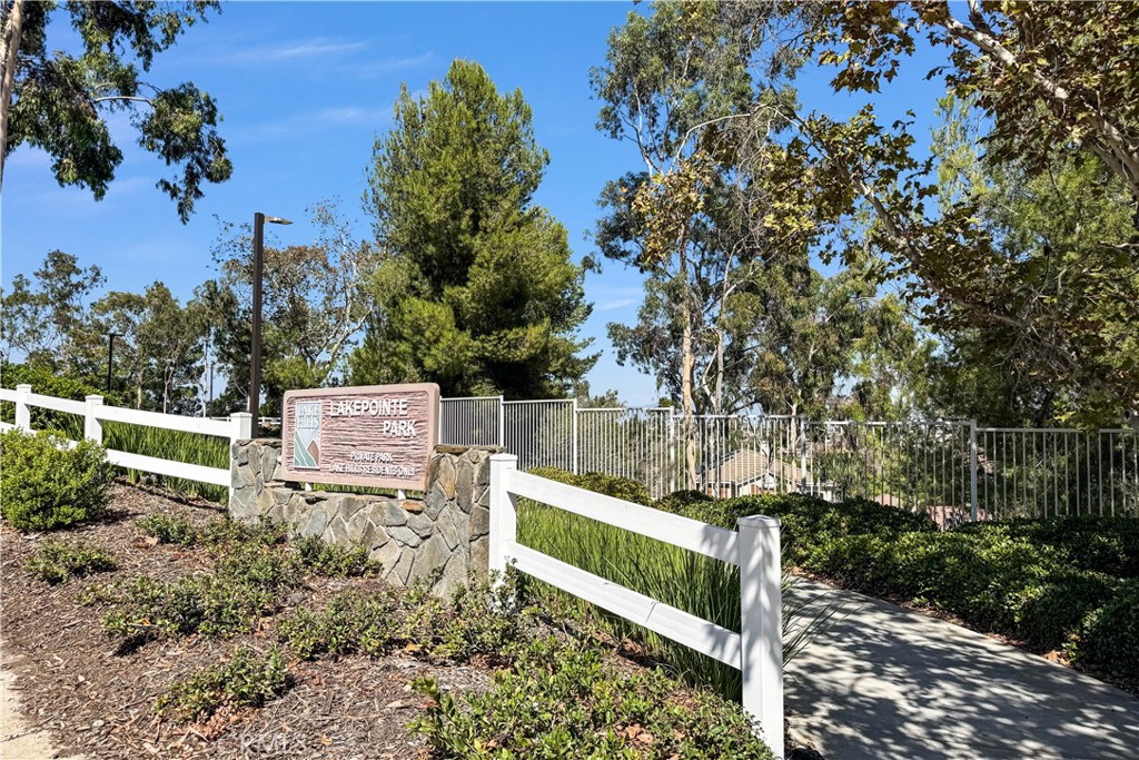 17102 Whispering Brook Property Photo 68