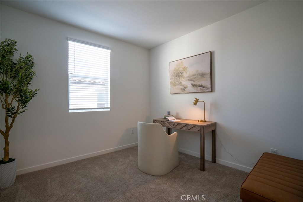 1024 W Romneya Drive Property Photo 13