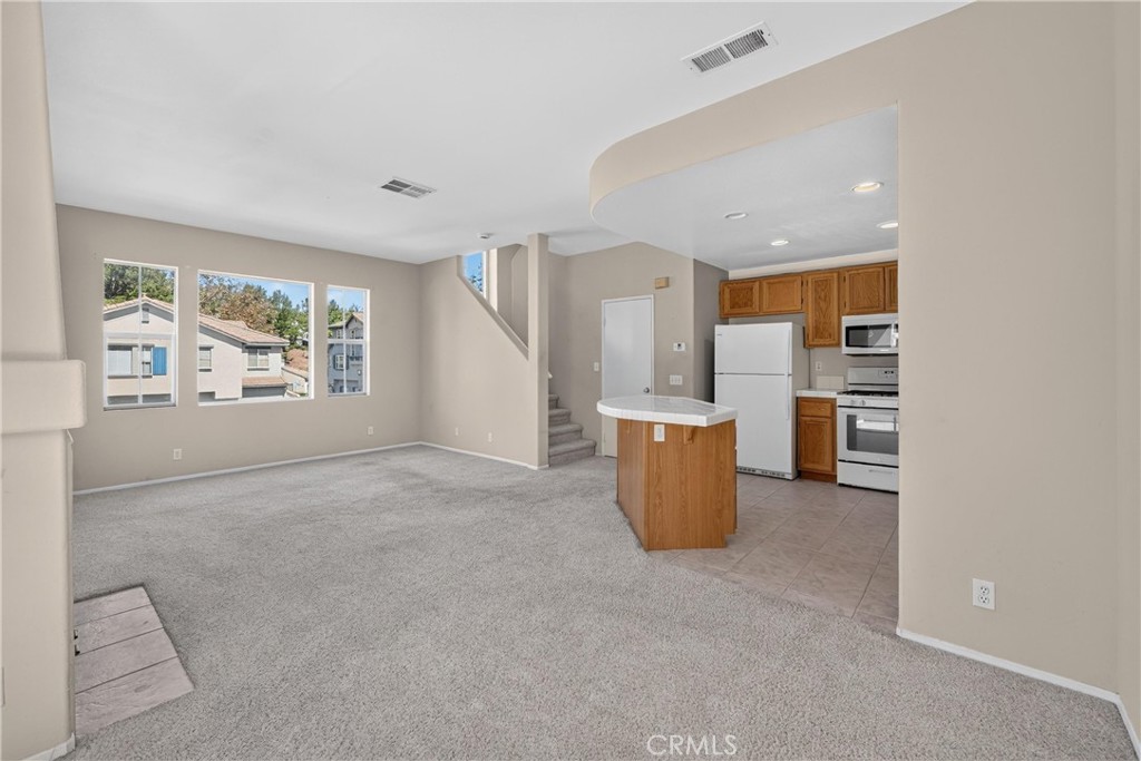 42 Sagebrush Property Photo 15