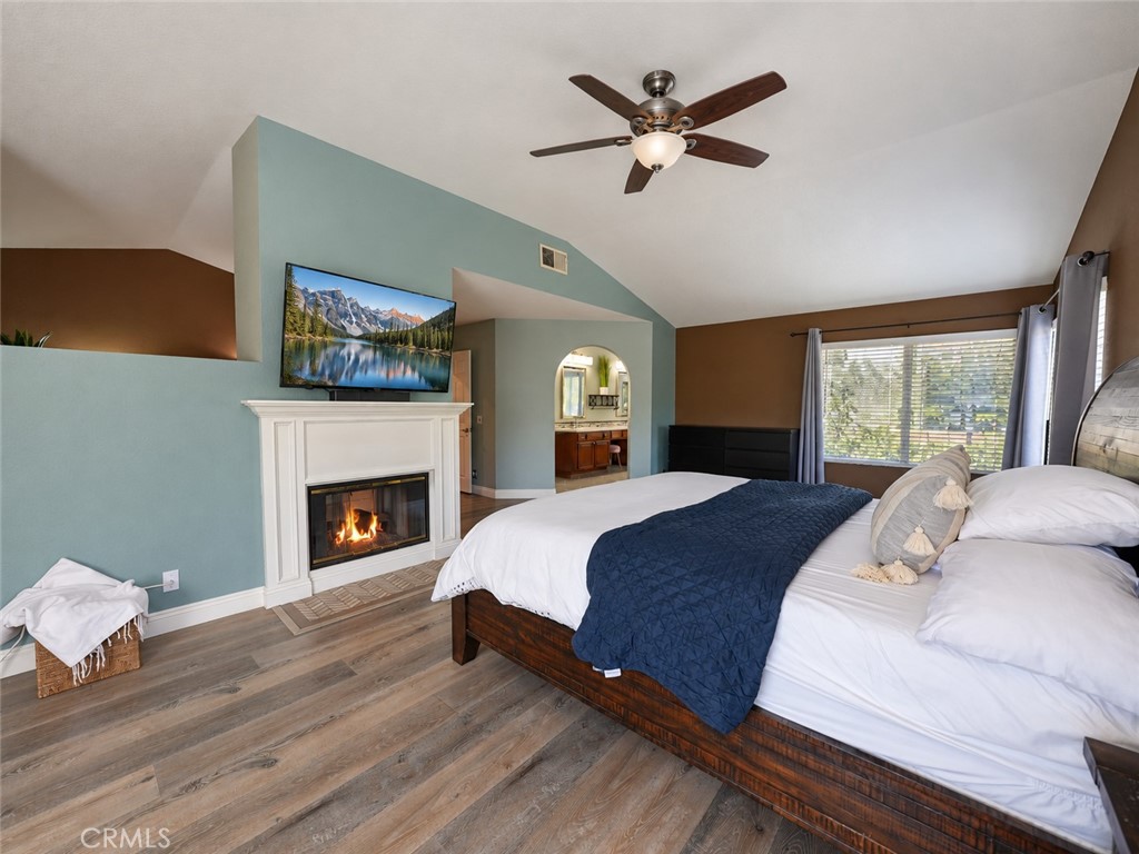 25652 Nottingham Court Property Photo 18