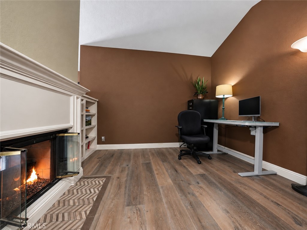 25652 Nottingham Court Property Photo 20