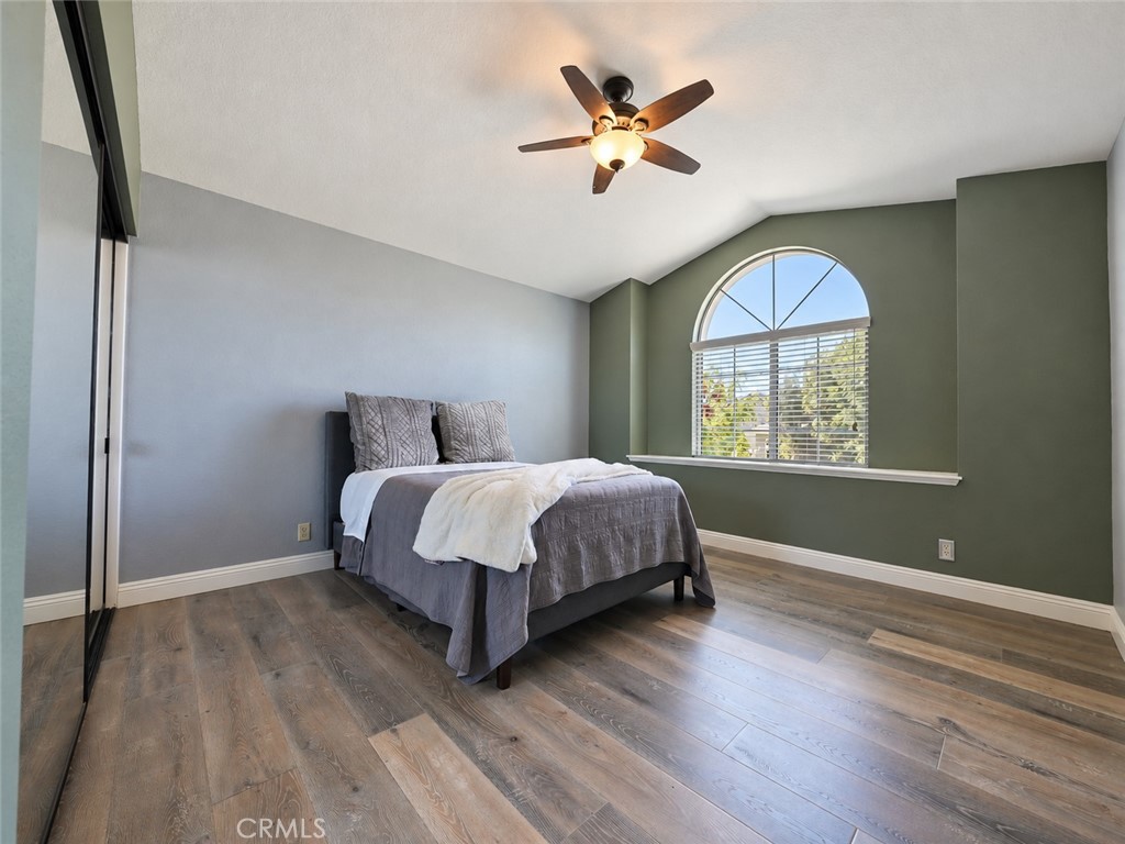 25652 Nottingham Court Property Photo 24