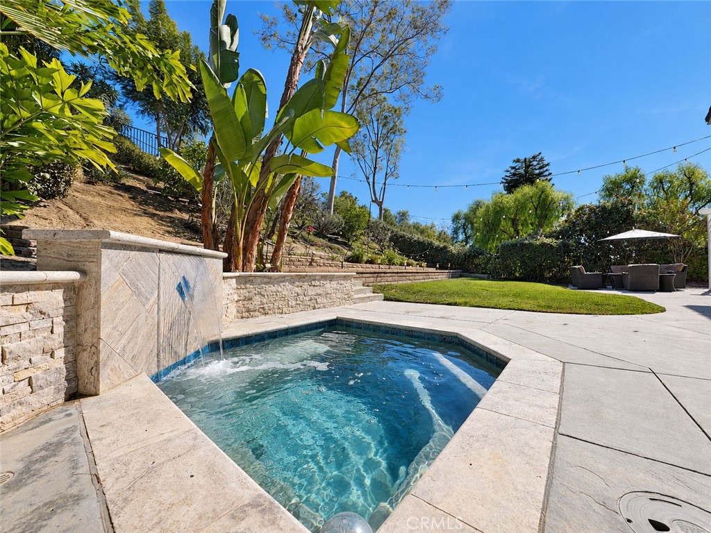 25652 Nottingham Court Property Photo 44