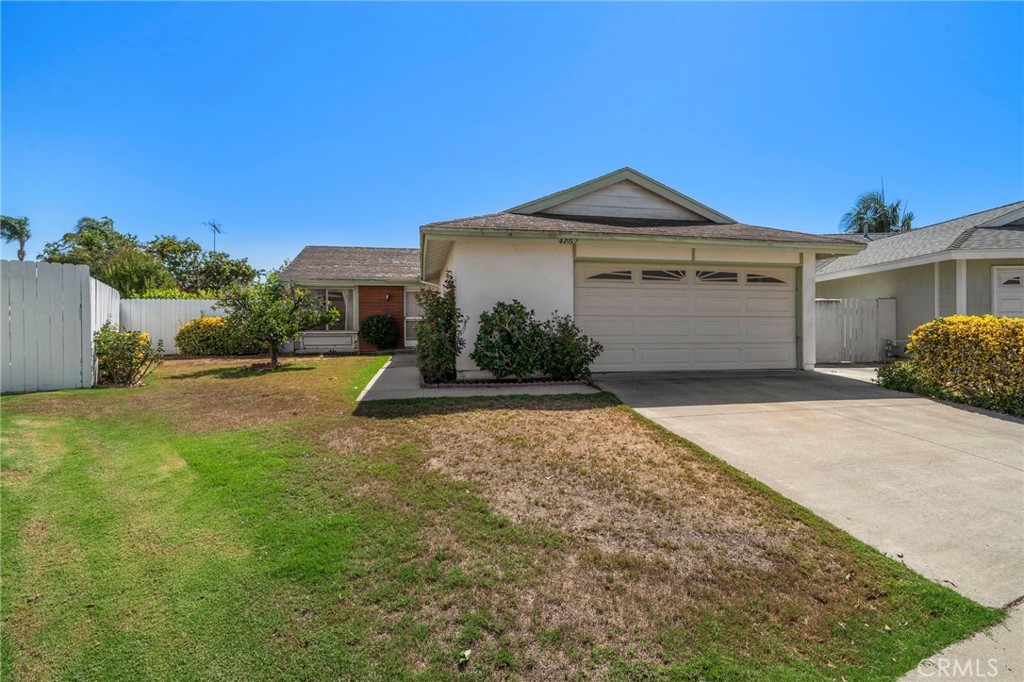 4862 Redbluff Circle Property Photo 2