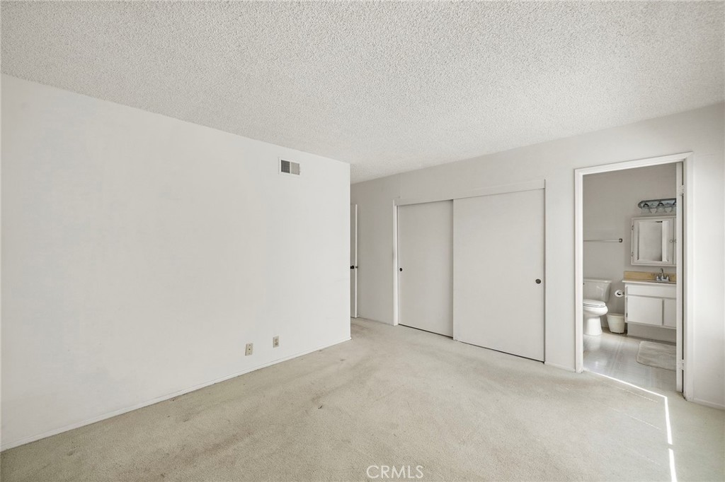 4862 Redbluff Circle Property Photo 14