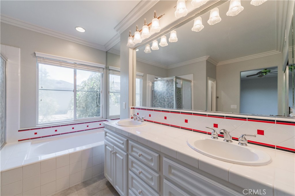 28 Festivo Property Photo 33