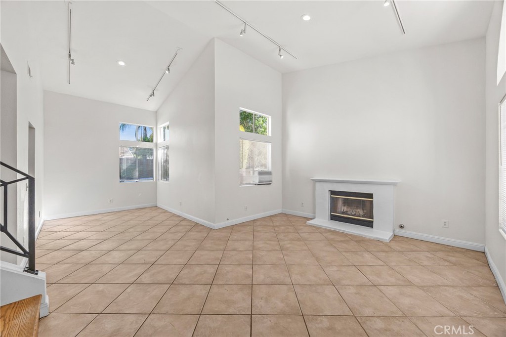 32970 Winnepeg Pl Property Photo 11