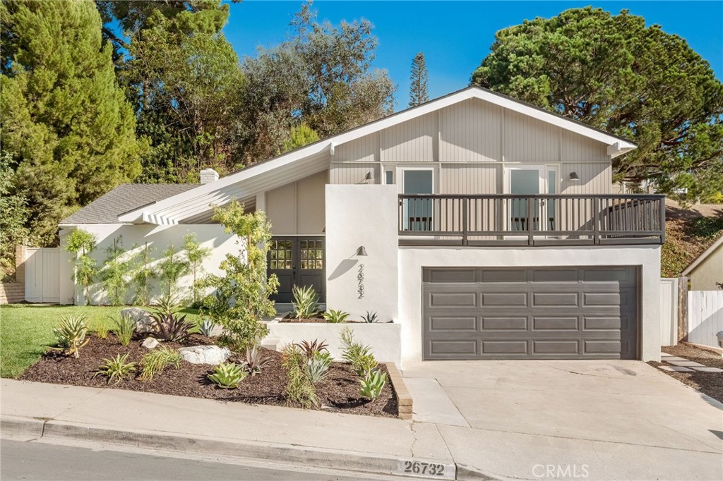 26732 Carretas Property Photo 1