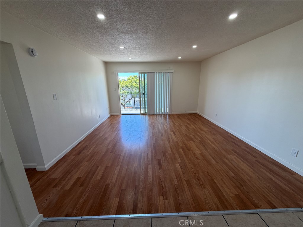 737 E 5th 10 Property Photo 13