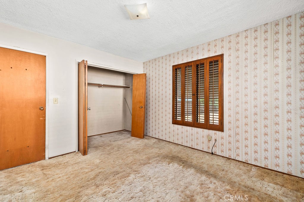 150 S Park Property Photo 21