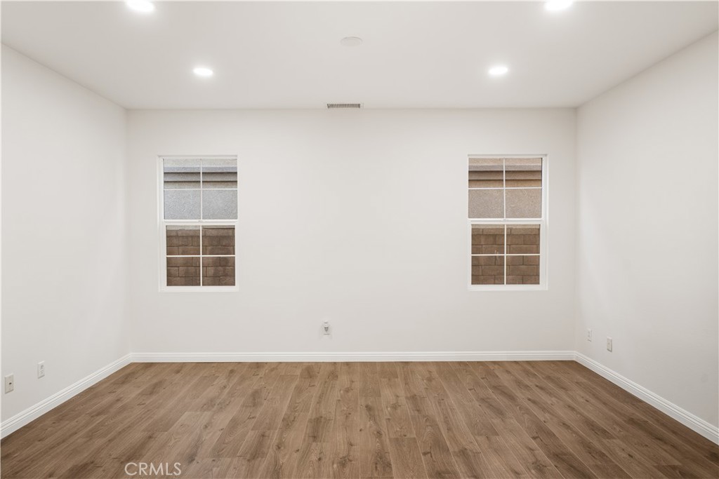 7539 Sanctuary Drive Property Photo 11