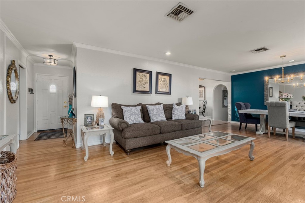 1318 Winston Court Property Photo 13