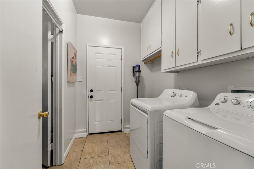 1318 Winston Court Property Photo 25