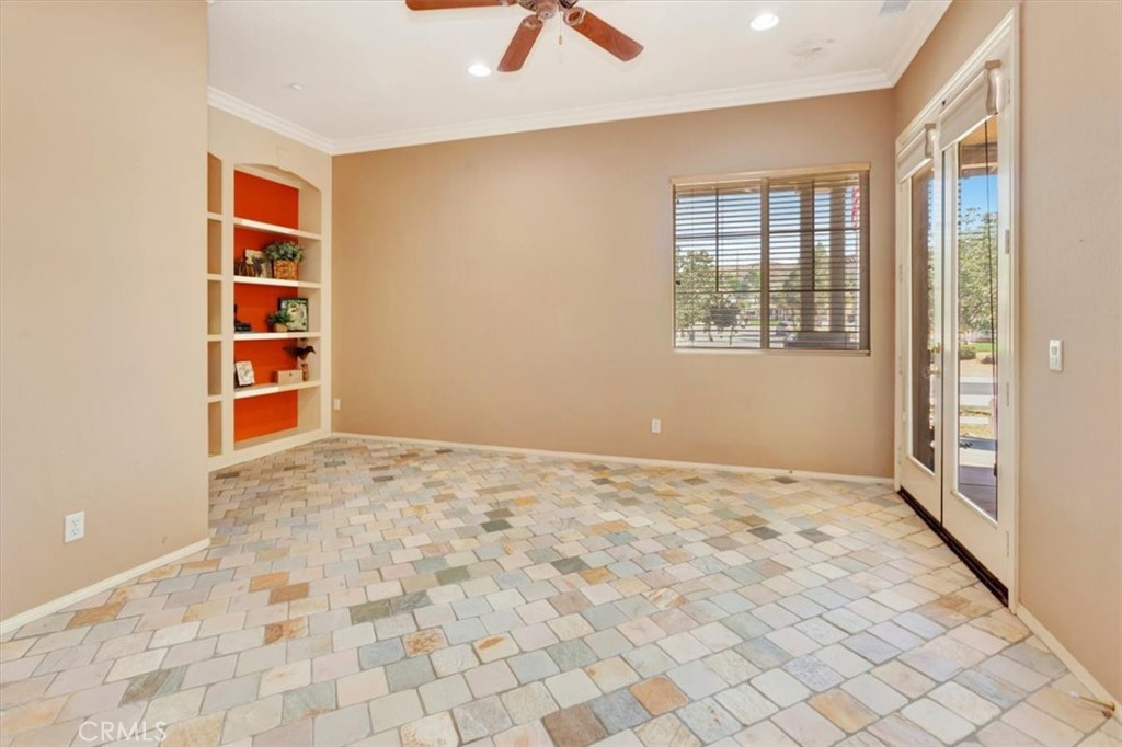 3352 Pedley Avenue Property Photo 10