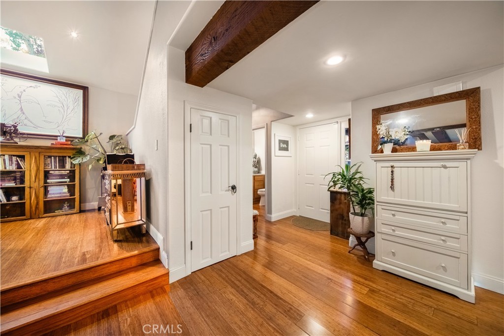 2071 Meadow View Lane Property Photo 11
