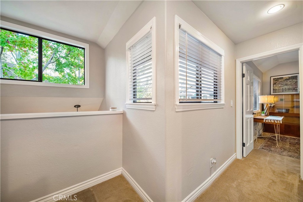2071 Meadow View Lane Property Photo 24