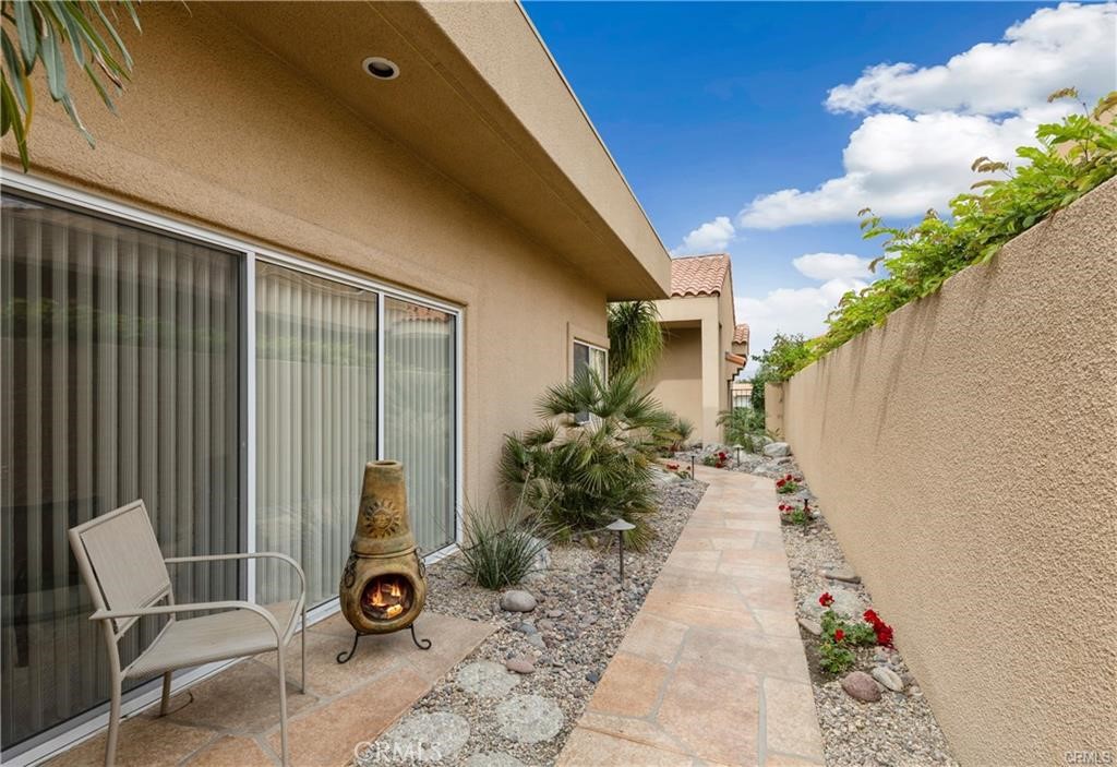 42 La Costa Property Photo 4