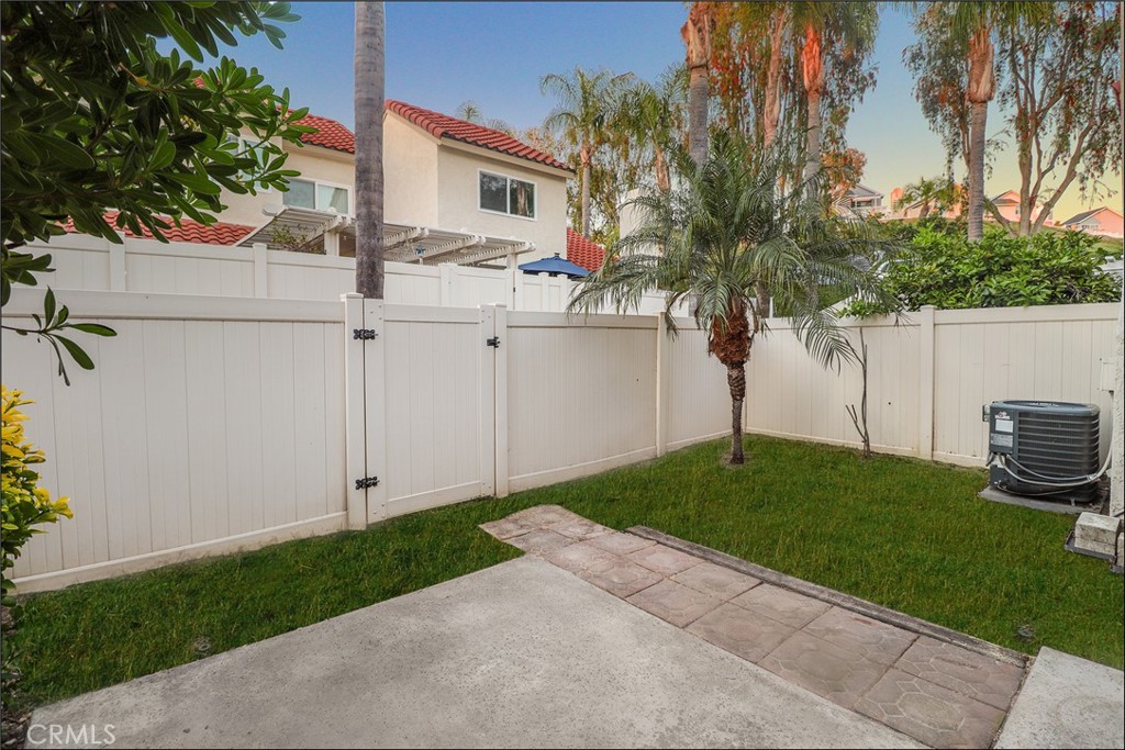 25231 Avenida Pacifica Property Photo 4