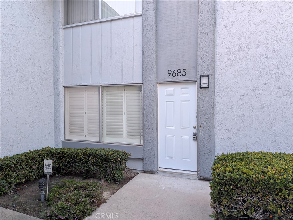 9685 Pettswood Property Photo 2