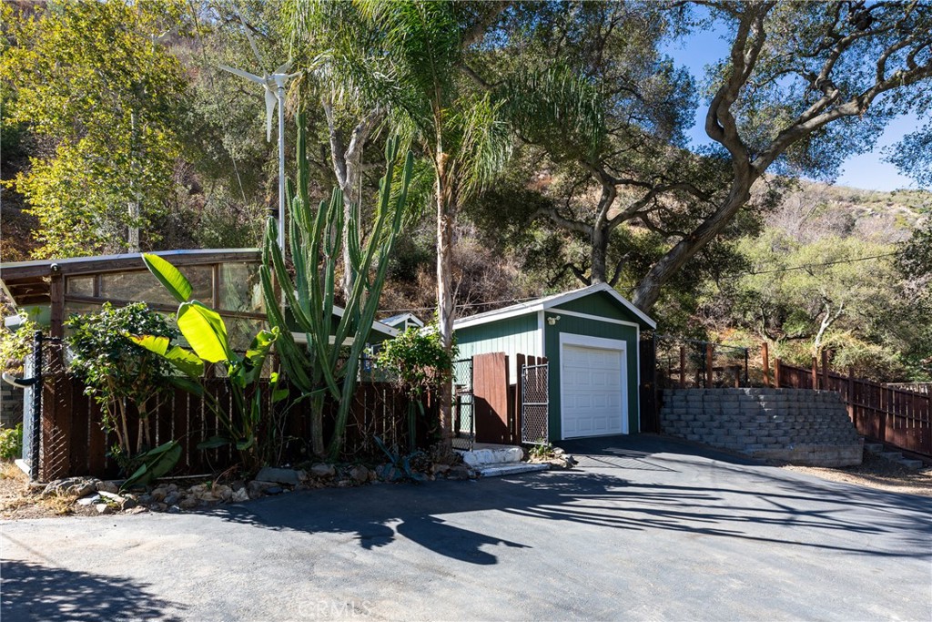 28792 Silverado Canyon Property Photo 3