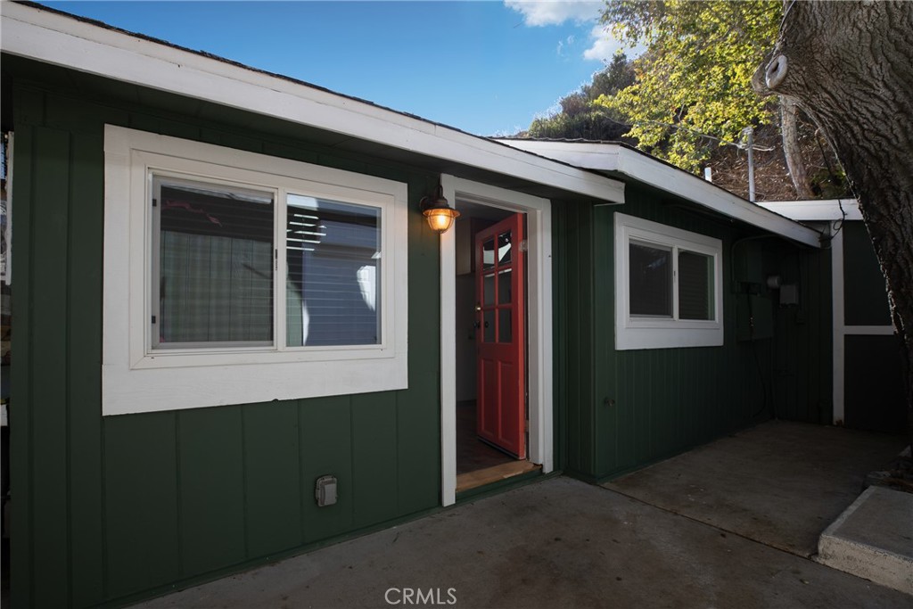 28792 Silverado Canyon Property Photo 5
