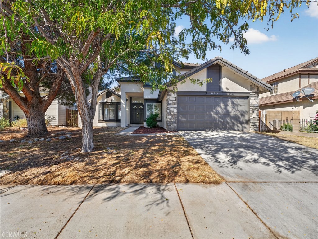 44529 Aspen Street Property Photo 1