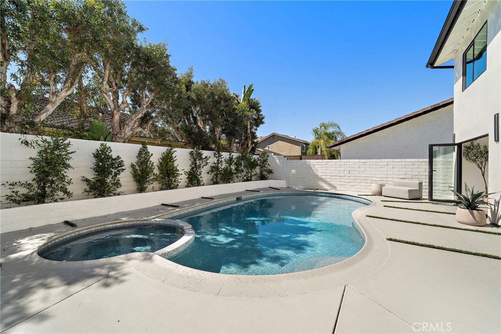 3472 Sagamore Property Photo 32
