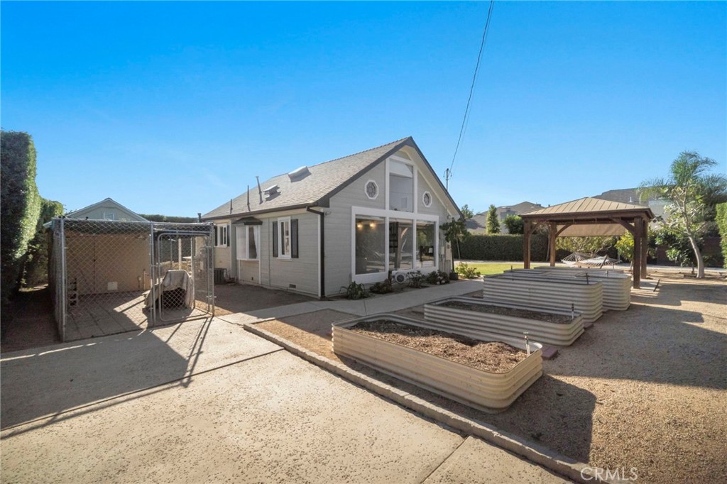 1236 La Colina Property Photo 41